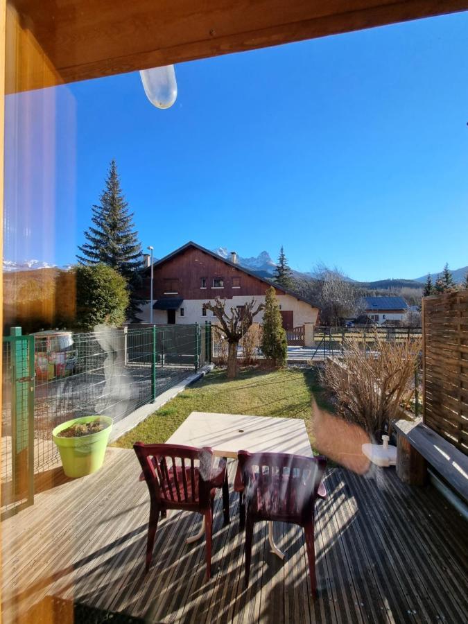 Maison + Jardin Vue Sur Les Montagnes Barcelonnette Buitenkant foto